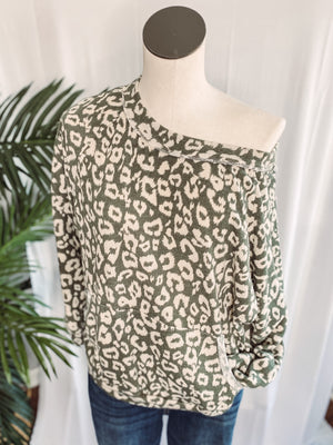 Olive Leop Top