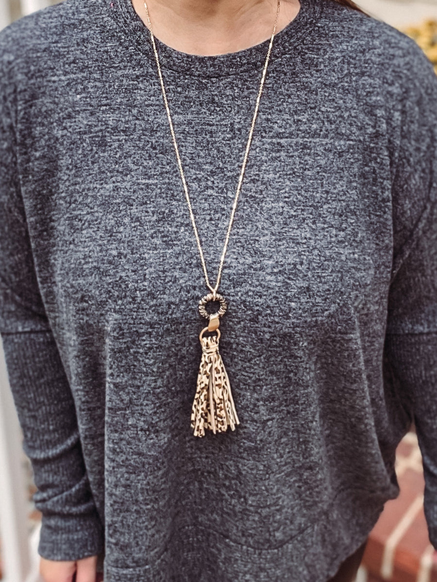 Leop Tassel Necklace