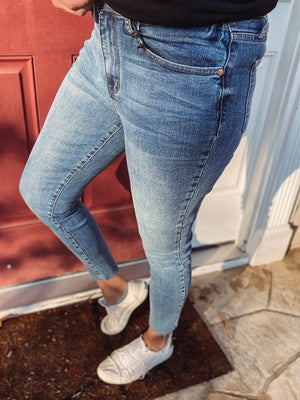 JB High Rise Classic Jeans