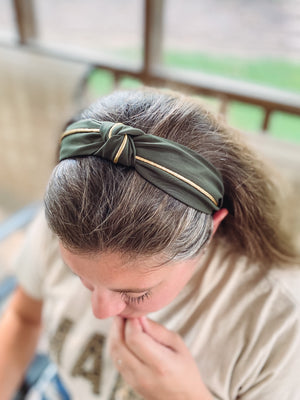 Simple Line Knot Headband